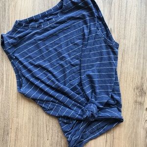 🍋lululemon muscle tank navy white stripe 4